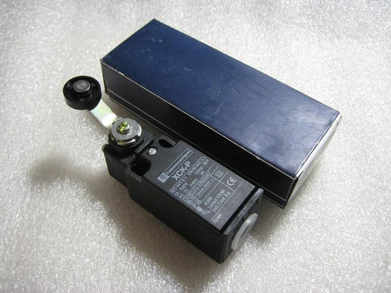 Telemecanique Limit Switch XCK P XCK P118 XCKP118 new in box free ship 