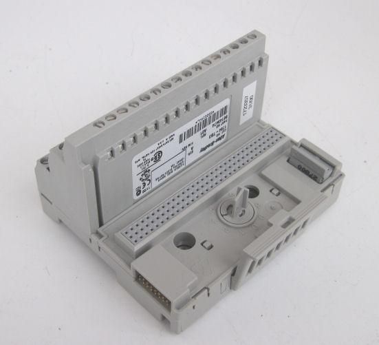 ALLEN BRADLEY FLEX I/O TERMINAL BASE 1794 TB3 SER A  