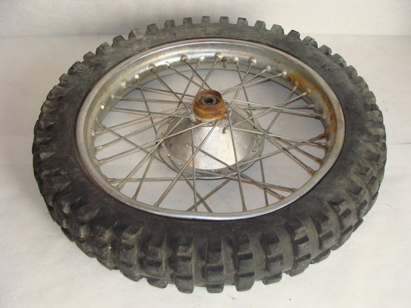 1972 Husqvarna Enduro 360C Rear Back Wheel   Image 01