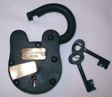 IRON LOCK WITH SKELETON KEYS MARKED LEAVEN WORTH PRISON  