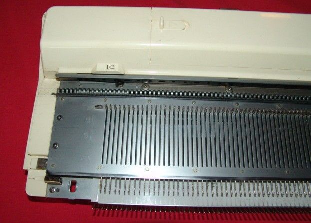 BROTHER ELECTROKNIT KH 940E KNITTING MACHINE Electronic  