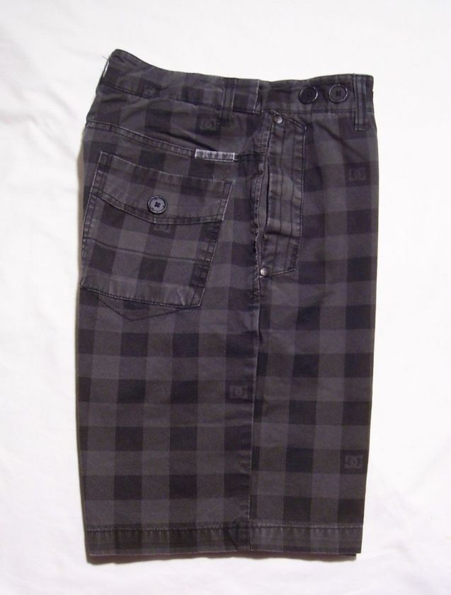   DC SHOES ★ Mens Plaid Shorts ★ Size 28 ★ EXCELLENT ★  