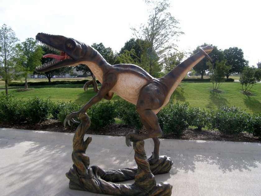 Dinosaur Statue   Life Size Velociraptor Statue   Large Raptor 
