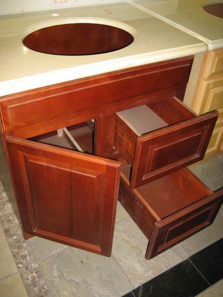 30 Traditional Cherry Bathroom Vanity Cabinet w/ R Dwr  