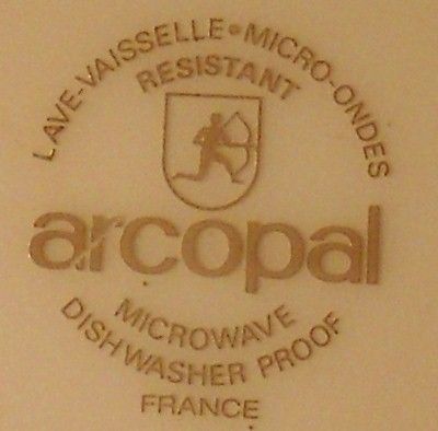 ARCOPAL France TRIANON WHITE Salad or Dessert Plate 8  