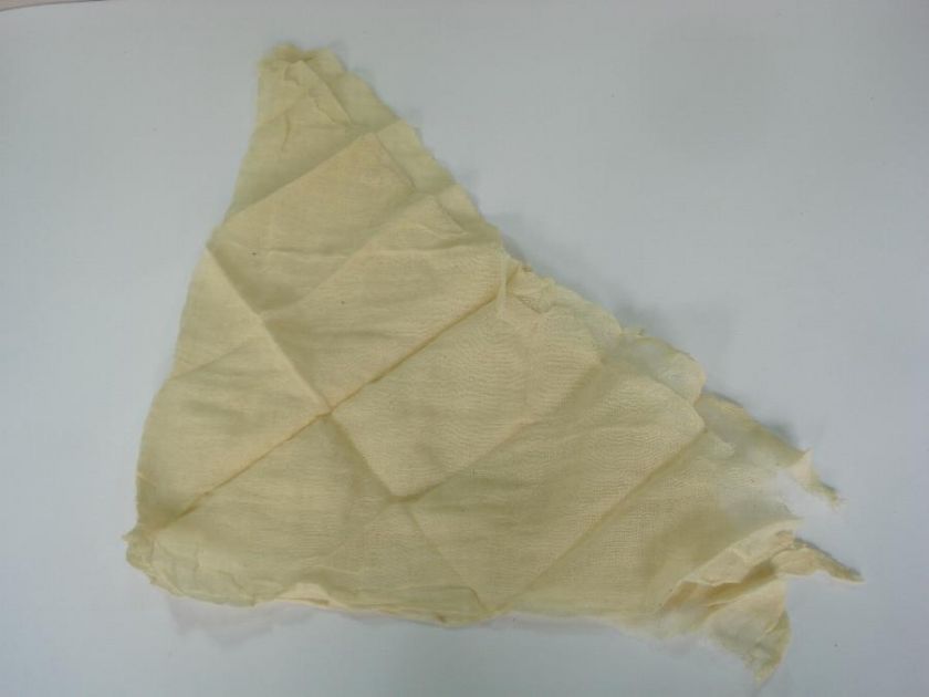 WWII GERMAN MEDICAL FIRST AID TRIANGULAR BANDAGE   RARE  