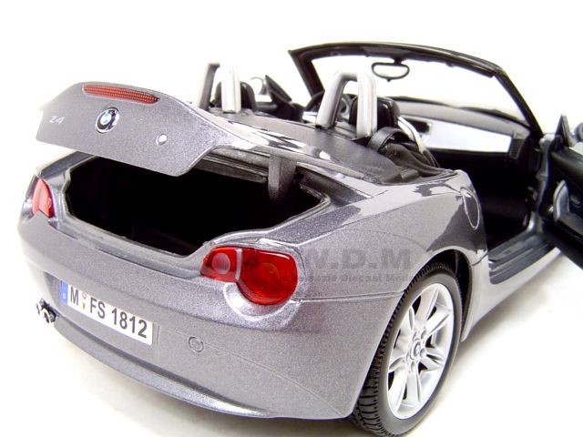 BMW Z4 GREY 118 DIECAST MODEL CAR  