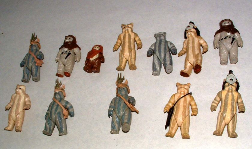   KENNER STAR WARS ROTJ EWOK VILLAGE LOT WITH A GANG 0F EWOKS  