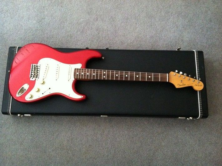 FENDER SRV STRAT CUSTOM SHOP CANDY APPLE RED VERY COOL   