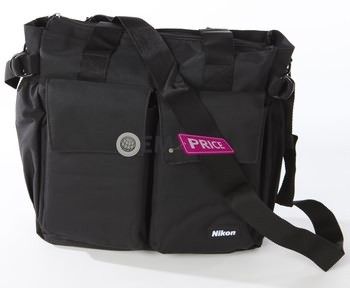 This bag is hard to find in the market. (Canon Fans must have rare 