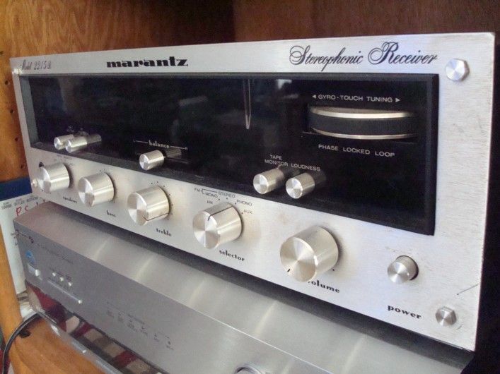 VINTAGE MARANTZ 2215B   ONE CHANNEL NEEDS REPAIR   SOLD AS IS   WELL 