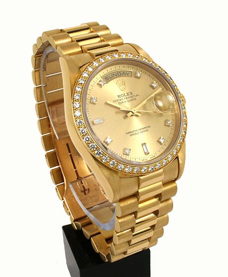 18K GOLD, ORIGINAL DIAMONDS BEZEL & DIAL, MENS ROLEX PRESIDENT 