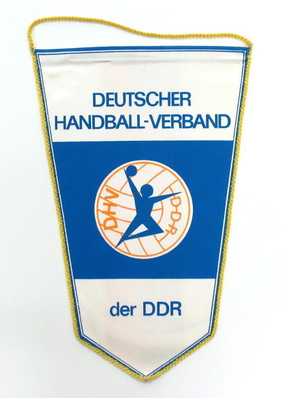 DDR GERMAN HANDBALL FEDERATION VINTAGE FLAG PENNANT *  