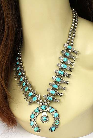 ESTATE NAVAJO STERLING SILVER SQUASH BLOSSOM TURQUOISE NECKLACE
