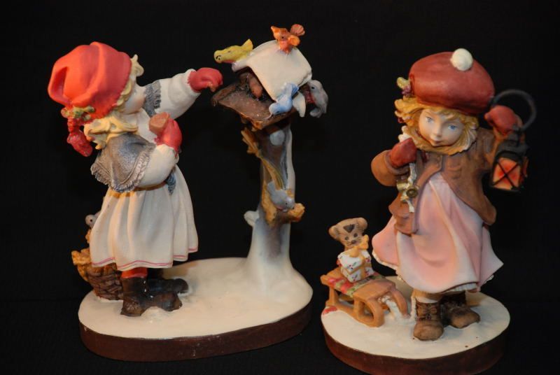 ORIGNIAL DOLFI LISI MARTIN HAND PAINTED FIGURINE PAIR  