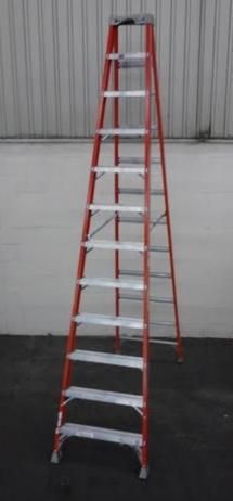   Ladder FS1512 300 Pound Duty Rating Fiberglass Step Ladder, 12 Foot