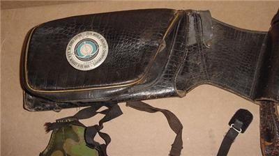 VINTAGE FIELD TARGET ARCHERY ACCESSORY LEATHER POUCH  