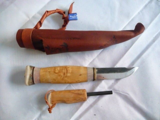 Scandinavia Bushcraft Camping Knife w/t Fire Starter  