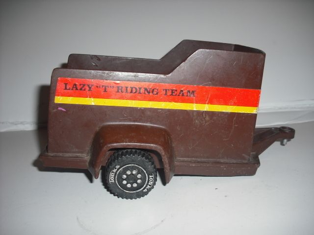 1979 TONKA LAZY T RIDING TEAM BRN PLASTIC HORSE TRAILER  