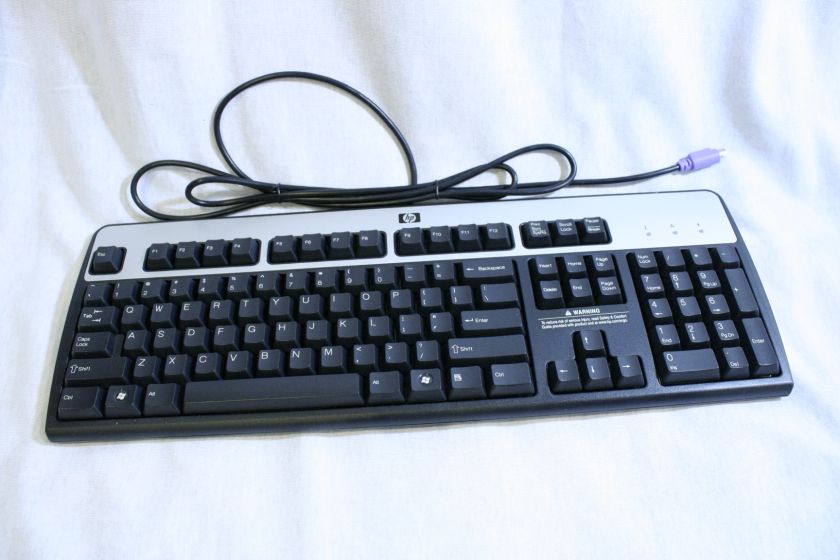 Hewlett Packard HP Model KB 0316 PC PS/2 PS2 Keyboard  